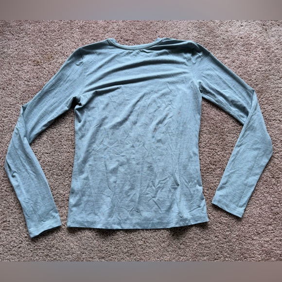 vuori long sleeve apres sport seamless long sleeve t-shirt grey small base layer - Picture 3 of 4